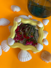 Load image into Gallery viewer, Yellow Wavy-edged Seashell Frame Mirror
